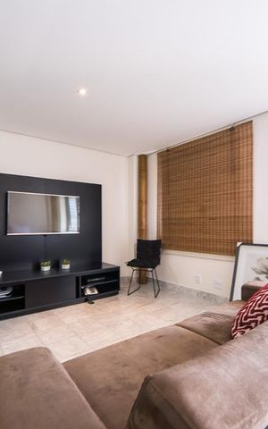 Studio para alugar com 50m², 1 quarto e 1 vaga Studio para alugar com 50m², 1 quarto e 1 vagaSala / Quarto