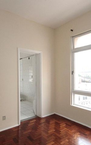 Apartamento à venda com 78m², 3 quartos e sem vagaSuíte