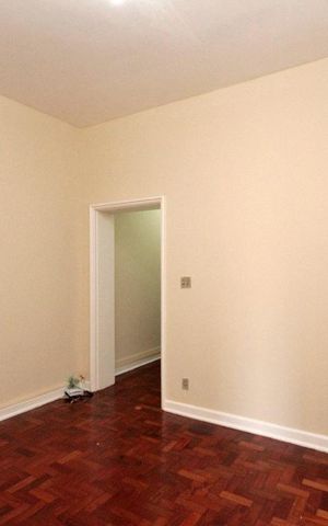 Apartamento à venda com 78m², 3 quartos e sem vagaSala