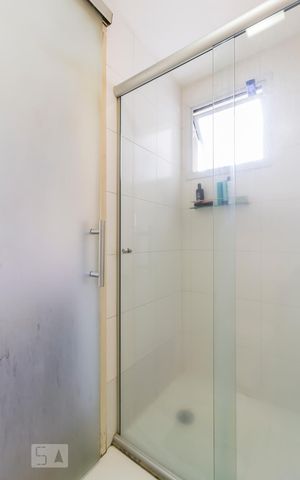 Apartamento à venda com 78m², 2 quartos e 2 vagasBanheiro suíte