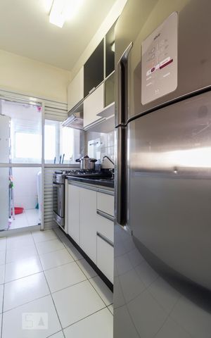 Apartamento à venda com 78m², 2 quartos e 2 vagasCozinha