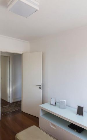 Apartamento para alugar com 130m², 3 quartos e 2 vagasQuarto 2
