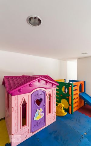 Apartamento para alugar com 130m², 3 quartos e 2 vagasPlayground