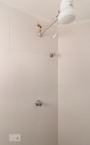 Apartamento para alugar com 130m², 3 quartos e 2 vagasBanheiro de serviço