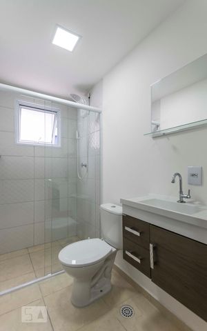 Apartamento para alugar com 43m², 2 quartos e sem vagaBanheiro social