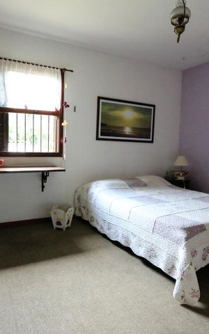 Casa de condomínio à venda com 313m², 3 quartos e 4 vagasSuite 2