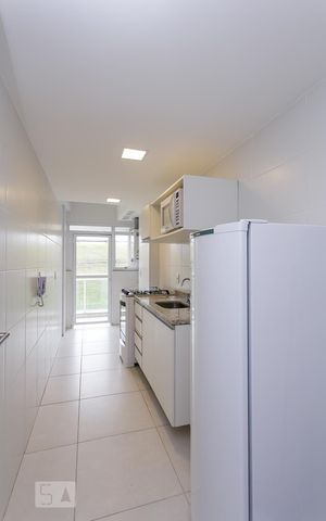 Apartamento à venda com 70m², 2 quartos e 1 vagaCozinha