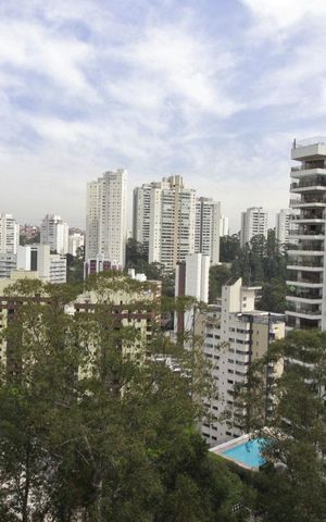 Apartamento à venda com 187m², 4 quartos e 3 vagasVista do quarto 1