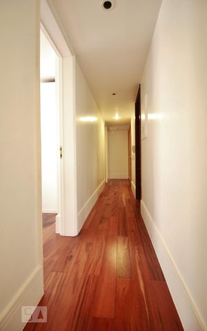Apartamento à venda com 187m², 4 quartos e 3 vagasCorredor