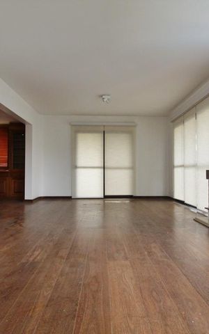 Apartamento à venda com 187m², 4 quartos e 3 vagasSala