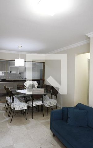 Apartamento para alugar com 83m², 3 quartos e 1 vagaSala