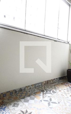 Apartamento para alugar com 83m², 3 quartos e 1 vagavaranda