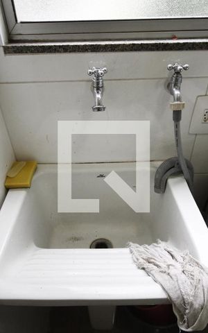 Apartamento para alugar com 83m², 3 quartos e 1 vagaÁrea de Serviço