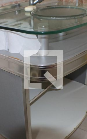 Apartamento à venda com 48m², 2 quartos e 1 vagaBanheiro