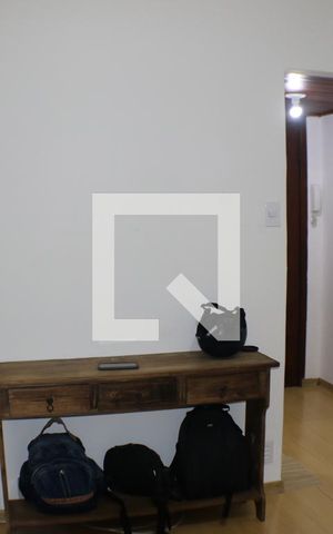 Apartamento à venda com 48m², 2 quartos e 1 vagaSala