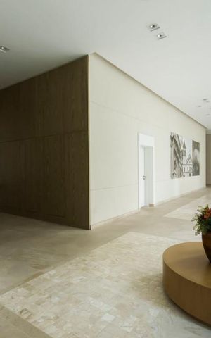 Studio à venda com 48m², 1 quarto e 1 vaga Studio à venda com 48m², 1 quarto e 1 vagaHall