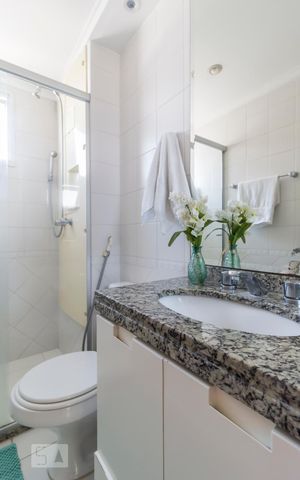 Apartamento para alugar com 94m², 3 quartos e 2 vagasBanheiro