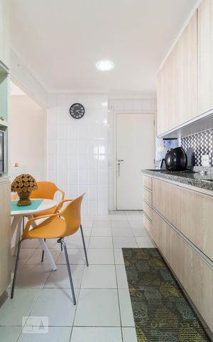 Apartamento para alugar com 94m², 3 quartos e 2 vagasCozinha