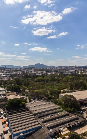Apartamento para alugar com 94m², 3 quartos e 2 vagasVista