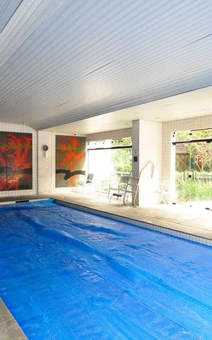 Apartamento à venda com 340m², 4 quartos e 5 vagasPiscina 2