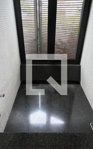 Apartamento para alugar com 110m², 1 quarto e 2 vagas Apartamento para alugar com 110m², 1 quarto e 2 vagasBanheiro da Suíte