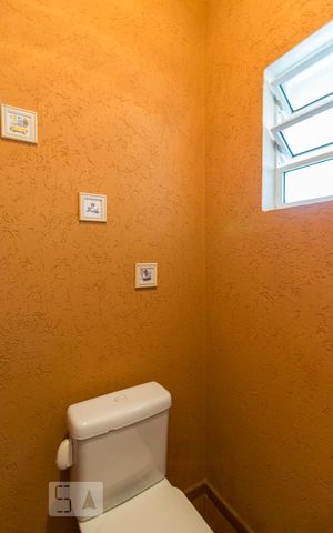 Apartamento à venda com 180m², 2 quartos e 2 vagas Apartamento à venda com 180m², 2 quartos e 2 vagasBanheiro Cobertura