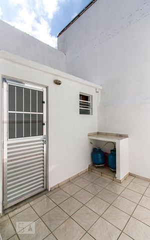 Casa à venda com 103m², 3 quartos e 1 vagaArea de Serviço (Edícula) 