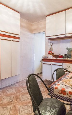 Casa para alugar com 70m², 2 quartos e sem vaga Casa para alugar com 70m², 2 quartos e sem vagaCozinha 02