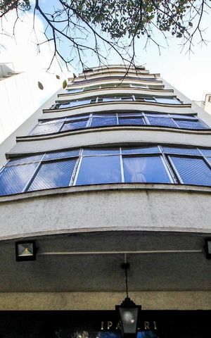 Apartamento à venda com 45m², 1 quarto e sem vagaFachada