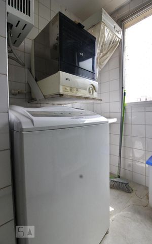 Apartamento à venda com 58m², 2 quartos e 2 vagasÁrea de serviço