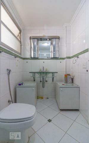 Apartamento à venda com 124m², 2 quartos e 1 vaga Apartamento à venda com 124m², 2 quartos e 1 vagaBanheiro