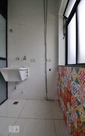 Apartamento à venda com 70m², 2 quartos e 2 vagasÁrea de serviço