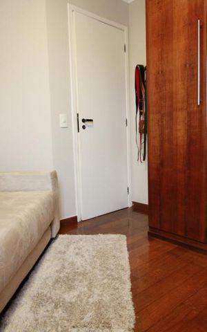 Apartamento à venda com 113m², 3 quartos e 3 vagasQuarto 2