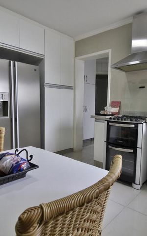 Apartamento à venda com 113m², 3 quartos e 3 vagasCozinha