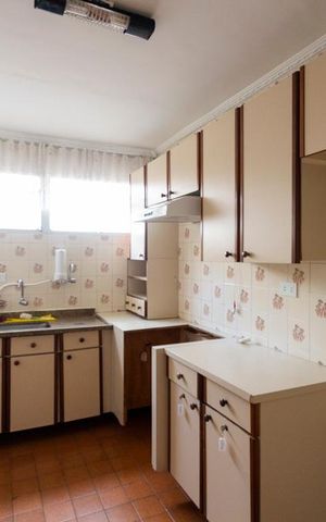 Apartamento à venda com 63m², 2 quartos e 1 vagaCozinha
