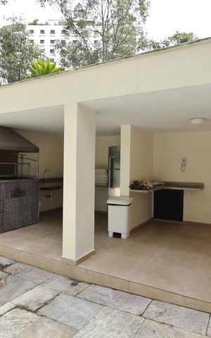 Apartamento à venda com 190m², 4 quartos e 2 vagasChurrasqueira