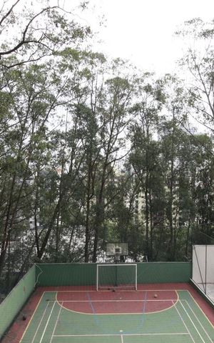 Apartamento à venda com 190m², 4 quartos e 2 vagasVista da varanda