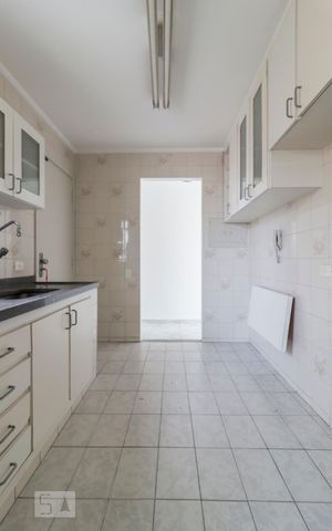 Apartamento à venda com 88m², 3 quartos e 2 vagasCozinha