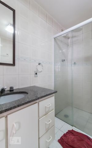 Apartamento à venda com 88m², 3 quartos e 2 vagasBanheiro