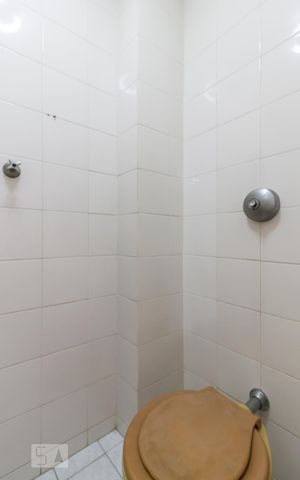 Apartamento à venda com 88m², 3 quartos e 2 vagasBanheiro de serviço