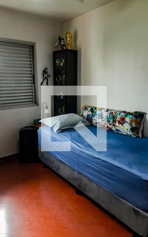 Apartamento à venda com 165m², 4 quartos e 3 vagas Apartamento à venda com 165m², 4 quartos e 3 vagasQuarto 1