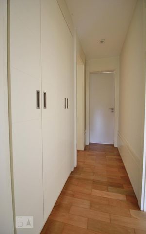 Apartamento à venda com 138m², 3 quartos e 3 vagasCorredor