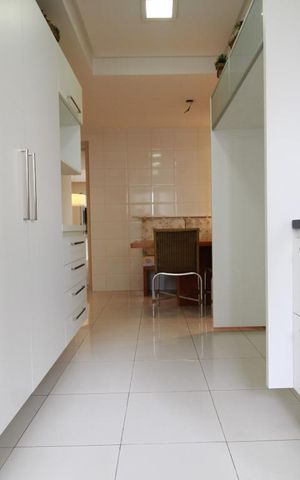 Apartamento à venda com 138m², 3 quartos e 3 vagasCozinha