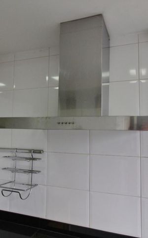 Apartamento à venda com 138m², 3 quartos e 3 vagasDetalhe da cozinha