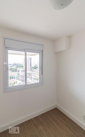 Apartamento para alugar com 70m², 2 quartos e 2 vagasQuarto