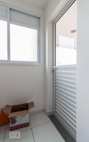 Apartamento para alugar com 70m², 2 quartos e 2 vagasÁrea de serviço