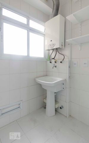 Apartamento à venda com 75m², 3 quartos e 2 vagasLavanderia