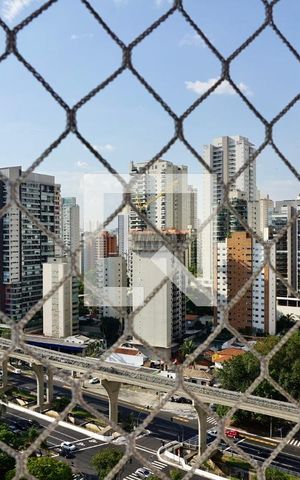 Apartamento à venda com 147m², 3 quartos e 3 vagas Apartamento à venda com 147m², 3 quartos e 3 vagasVista Suite 3