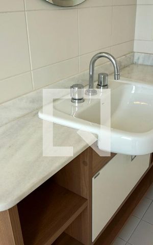 Apartamento à venda com 147m², 3 quartos e 3 vagas Apartamento à venda com 147m², 3 quartos e 3 vagasBanheiro Suíte 1