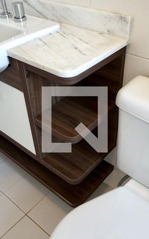 Apartamento à venda com 147m², 3 quartos e 3 vagas Apartamento à venda com 147m², 3 quartos e 3 vagasBanheiro Suíte 2